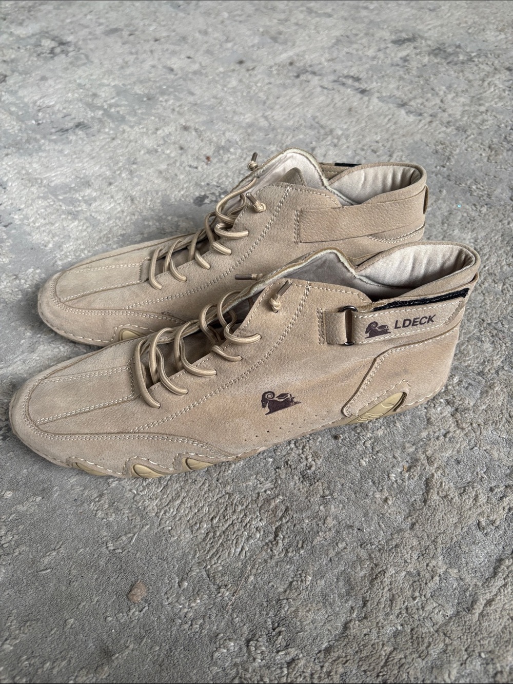 LDECK high tops sneakers Size 44 around 10.5 US